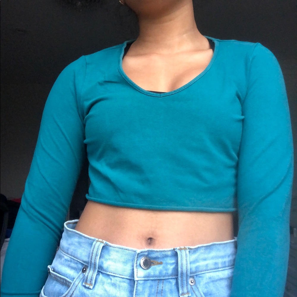 turquoise cropped scoop neck